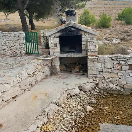 Secluded Fisherman's Cove Vrulje, Kornati - 22346 מורטר