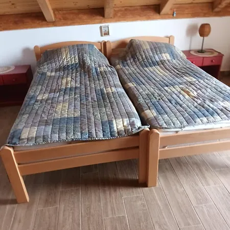 בית נופש Secluded Fisherman's Cove Vrulje, Kornati - 22346 מורטר